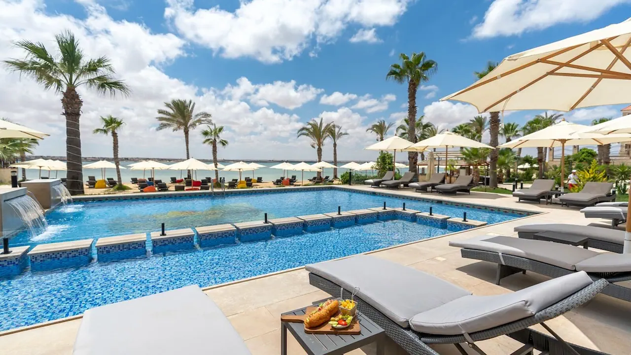 Safir Resort